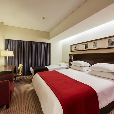 Hotel Lagoas Park 4*