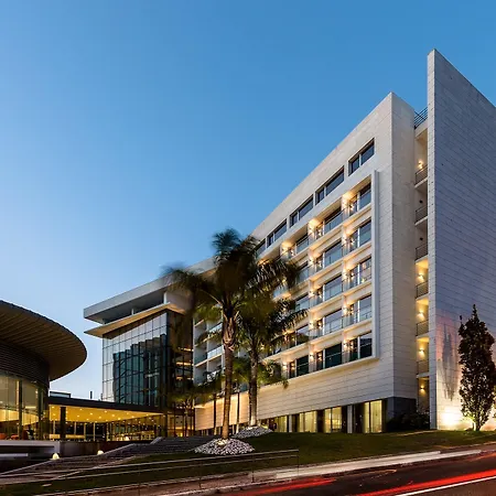 Lagoas Park Hotel