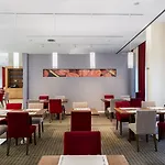 拉格阿斯公园酒店 酒店