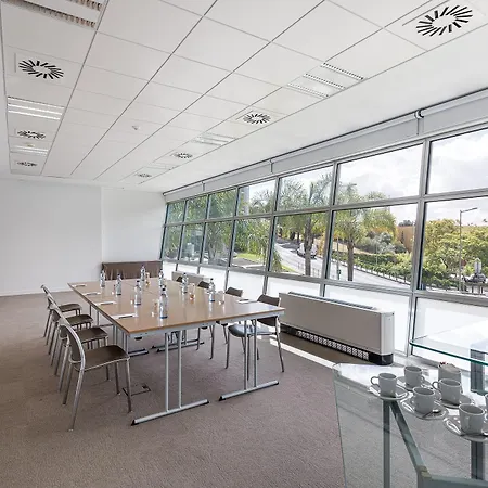 라고아스 파크 4* Porto Salvo (Oeiras)