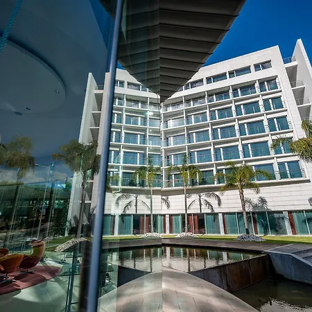 Hotel Lagoas Park 4*