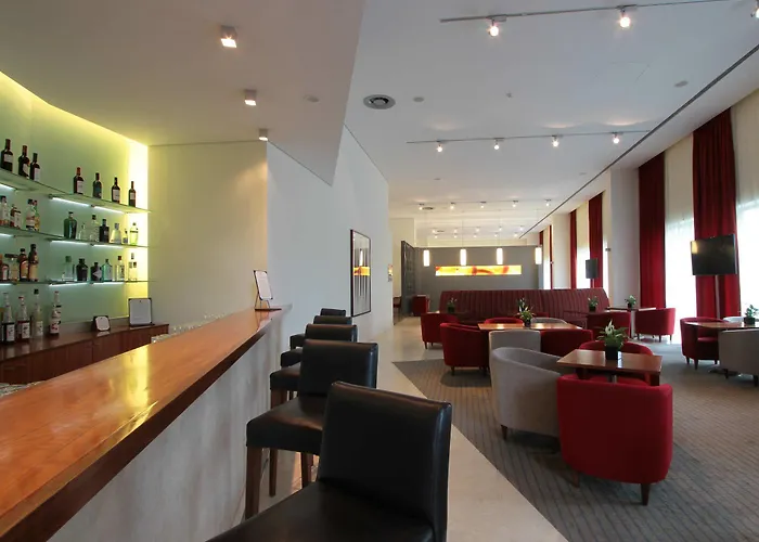 Lagoas Park Hotel 4*